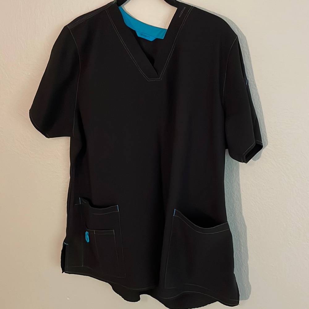 Carhartt black scrub top